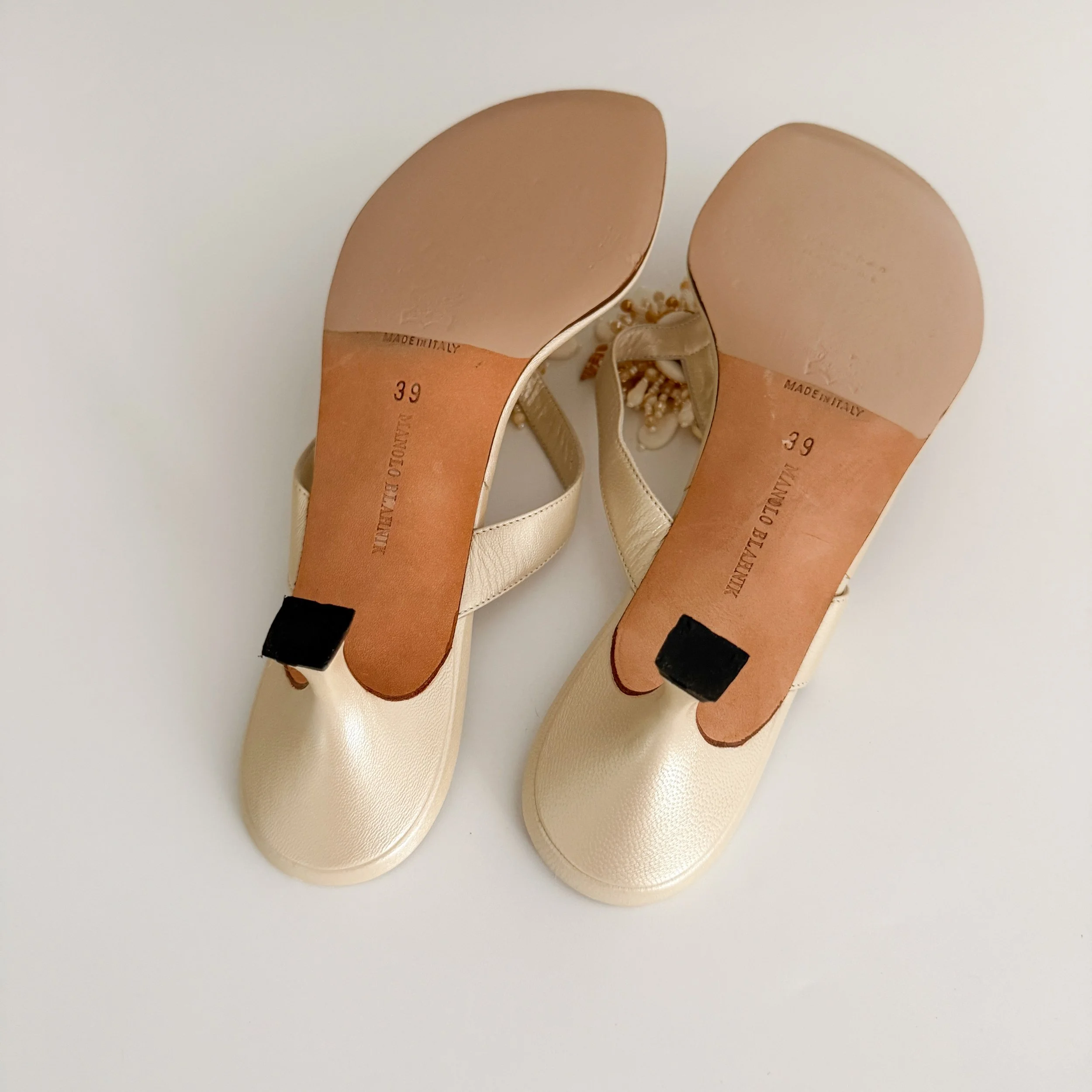 Manolo Blahnik Vintage Ivory Buckle Mule Heels (US 8.5 / IT 39